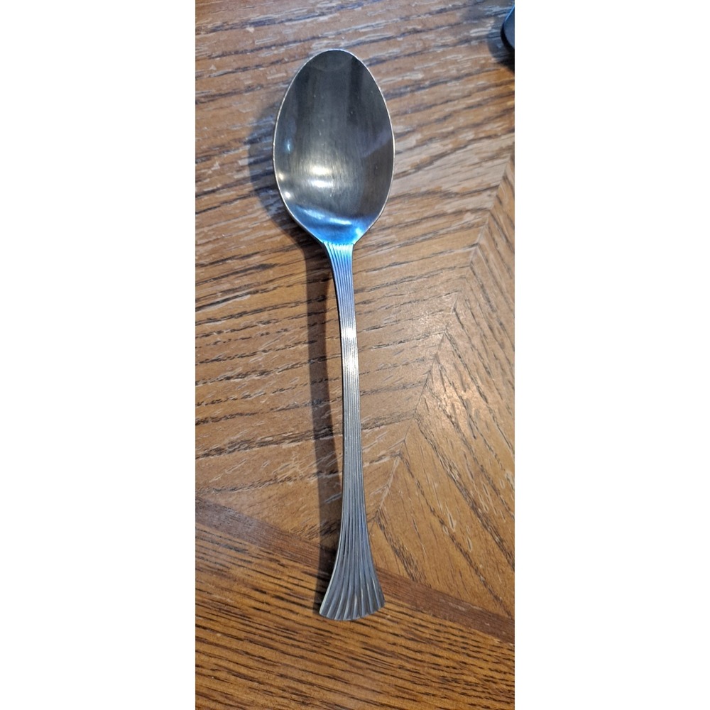 The Cellar‎ Stainless Steel CLF17 Ribbed Fan Table Serving Spoon 8 1/4"